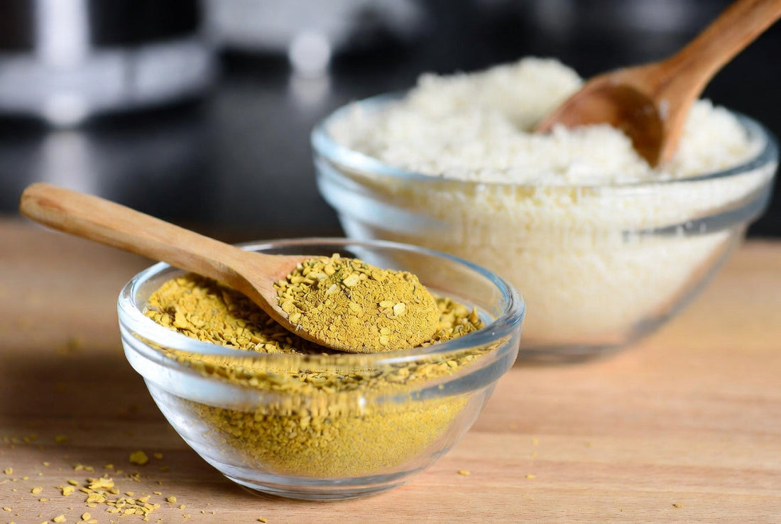 Hefeflocken vs. Parmesan – der beste vegane Käseersatz